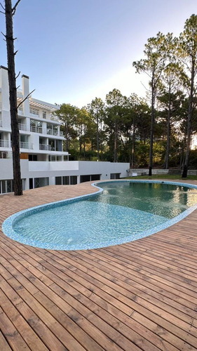 Departamento 3 Ambientes Con Piscina Y Solarium - Balcon Con Parrilla - Cochera Privada Cubierta - Pinamar Norte - Zona Frontera - Edificio Nuevo