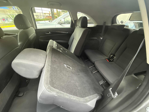 Kia Sorento 2.4 Lx At