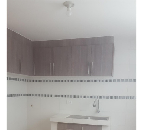Vendo Departamento Nuevo 2 Dormitorios - Norte Quito