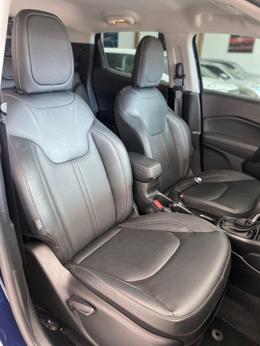 Fiat Toro 2.0 Volcano 4x4 Aut. 4p