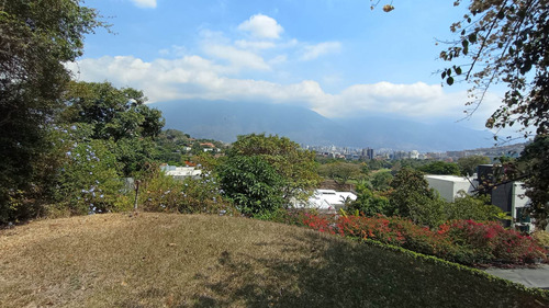 Imagen 2 de 15 de Venta Exclusivo Terreno 3.209 M2 Urb. Valle Arriba