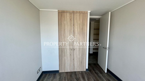 Propiedad En Arriendo En Calle Santa Cristina, Mac...