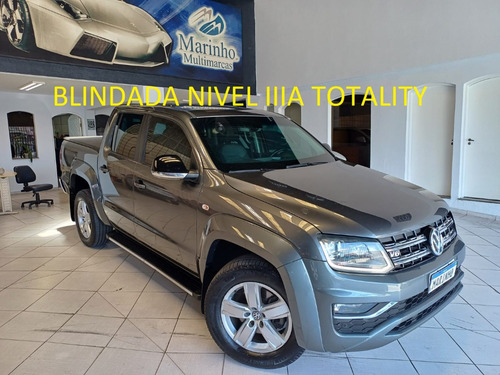 Volkswagen Amarok 3.0 Highline Cab. Dupla V6 4x4 Aut. 4p