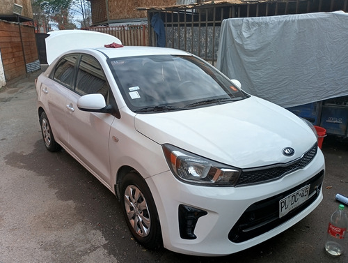 Vendo Kia Soluto Con Aire. Airbag. Camara Retroceso.