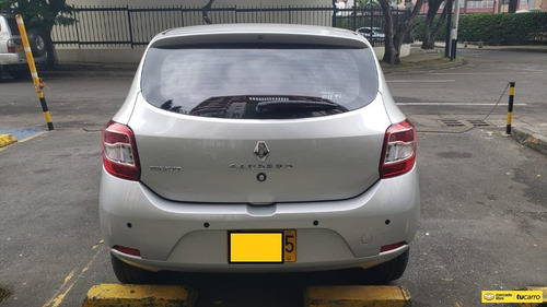 Imagen 8 de 15 de Renault Sandero Authentique Mt 1600cc
