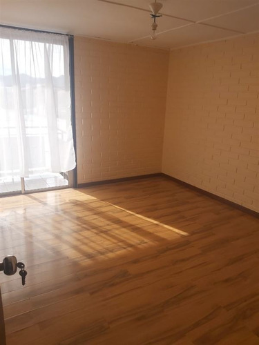Casa En Arriendo De 5 Dorm. En Calama
