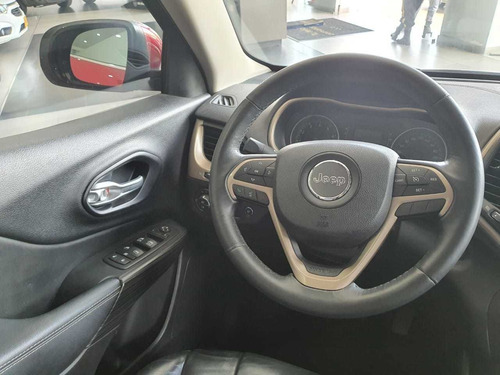 Jeep Cherokee Longitude Plus 3.2 4x4 Aut 5p 2015 Iwz913