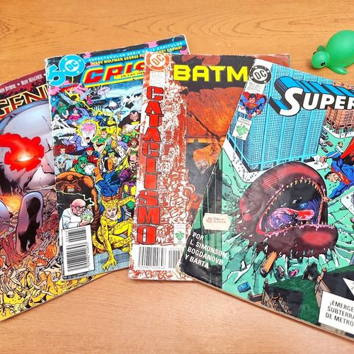 Pack Dc Comics ( Superman + Batman + Crisis + Genesis )