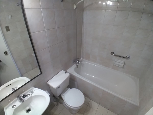 Depto Venta 2d2b Estacionamiento Y Bodega- Baquedano L5