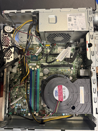 Lenovo Thinkcentre M920s Core I5-8th Ram 1tb Monitor 23 Wifi (Reacondicionado)