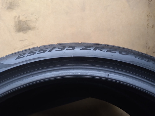 Pirelli P Zero 255/35/20 Pneus Track Day $ Par (Usado)