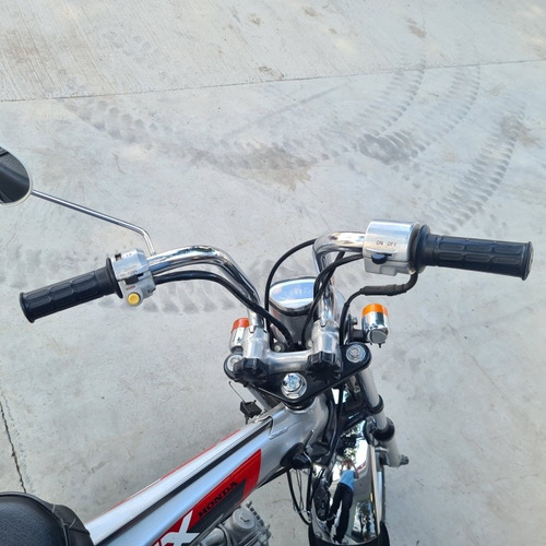 Imagen 3 de 9 de Honda Dax 70 1993 Original
