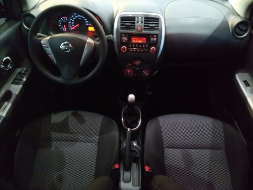 Imagem 8 de 10 de Nissan March 1.6 Sv 16v Flex 4p Manual