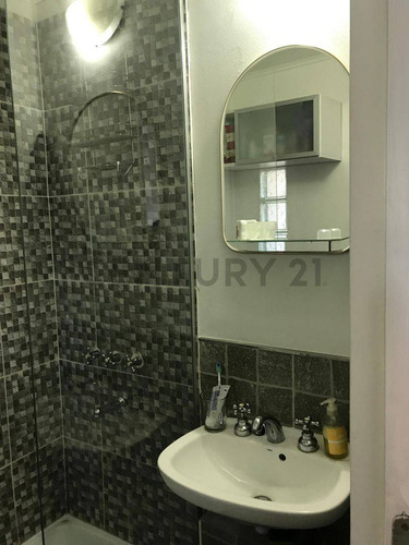 Ph 3 Ambientes En Venta En Hermosa Zona De Villa Adelina Terraza Y Patio Super Amplios