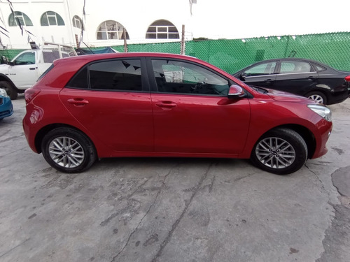 Imagen 11 de 14 de Kia Rio Ex 4050
