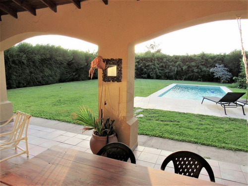 Bustamante Prop Santa Teresa 9289 Casa Venta Villanueva Tigre
