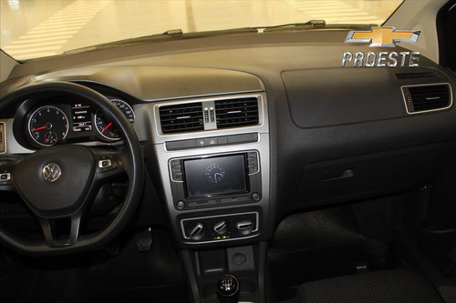 Volkswagen Fox 1.6 MSI TOTAL FLEX CONNECT 4P MANUAL