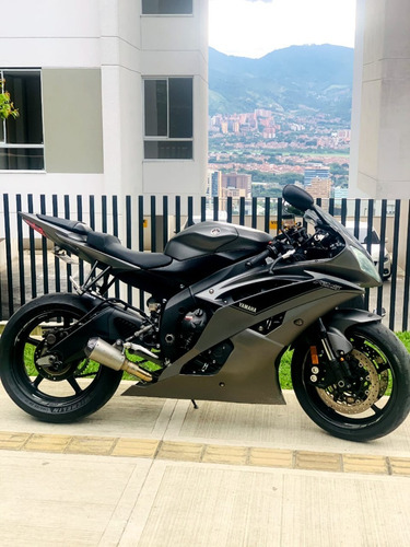 R6 Yamaha