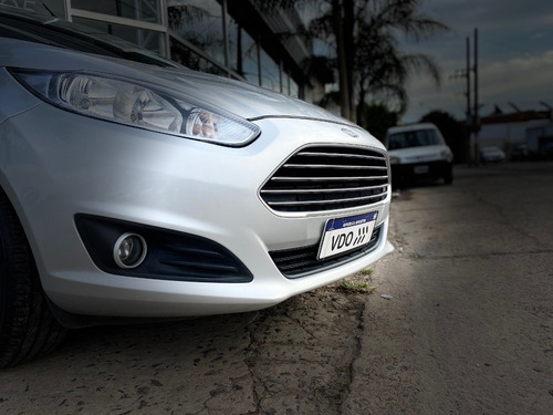 Ford Fiesta Kinetic 1.6 Se Automatico Vehiculosdeloeste