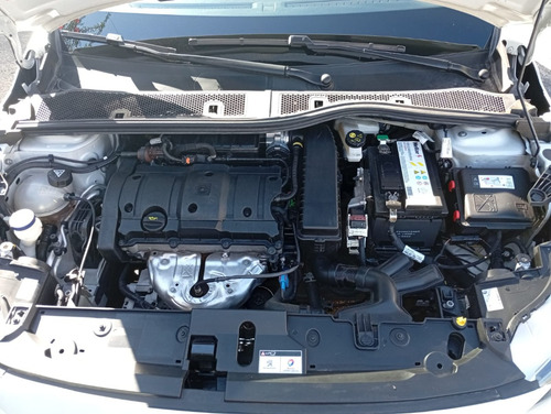 Peugeot 208 1.6 Active