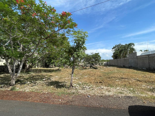 Imagen 3 de 14 de Terreno En Venta En Privada Residencial 30m De Frente $2,490m2
