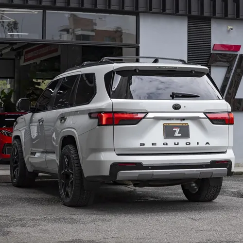 Toyota Sequoia Capstone 3.4 B2+ 2024