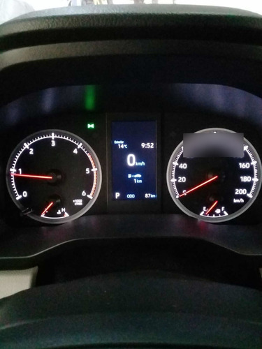 Imagen 9 de 9 de Toyota Hiace 2022 2.8 Tdi Furgón 6at L2h2 3a 5p