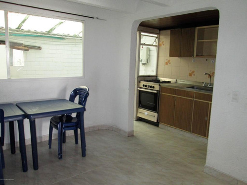 Casa En Villa Alsacia(bogota) Rah Co: 21-151