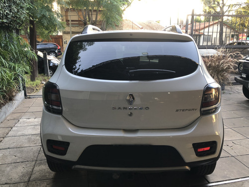 Renault Sandero Stepway 1.6 Dynamique 105cv