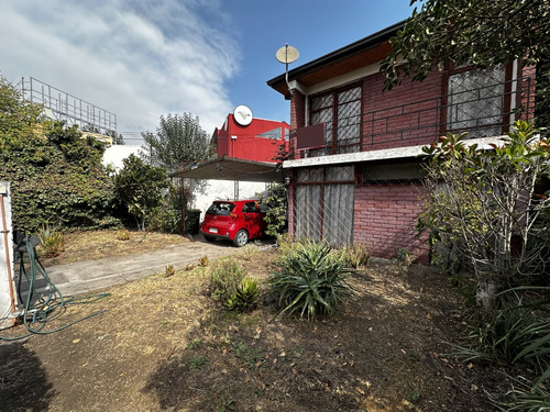 Casa A 2 Minutos Del Metro Fernando Castillo Velasco