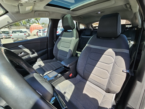Citroën C4 C4 1.2 PURETECH 130 S&S EAT8 SHINE