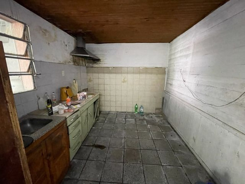 9 E/ 164 Y 165 - Casa A Demoler (berisso)