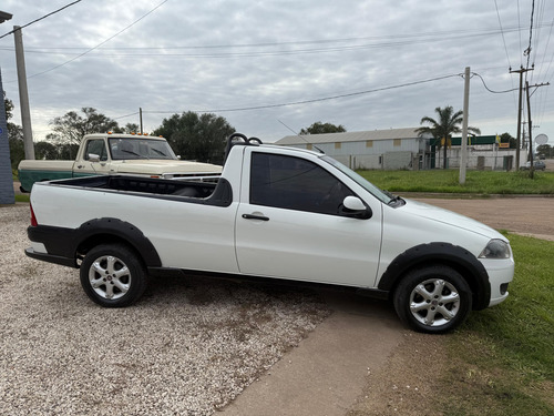 Fiat Strada TREKKING GNC