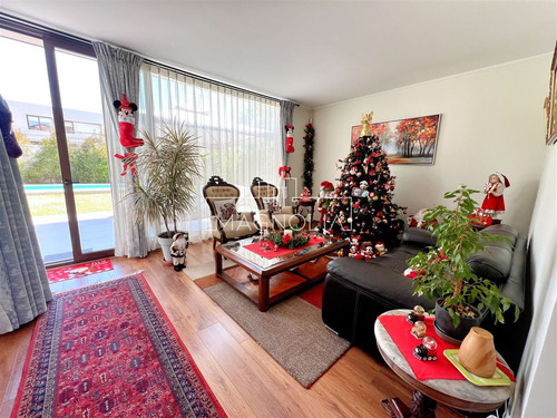 Casa En Venta Impecable En Chamisero A Pasos Del Jumbo