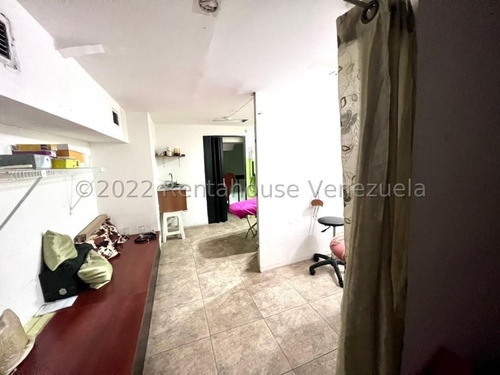 Imagen 3 de 5 de Local En Alquiler Mls #22-23569- Laura Colarusso