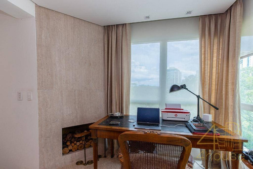 Imagem 10 de 30 de Villaggio Panamby Na R. Itapaiúna. Apartamento À Venda, 265 M², Varanda, 2 Suítes, 4 Vagas E Lazer Completo. Alto Padrão E Fino Acabamento. Panamby - Ap2717