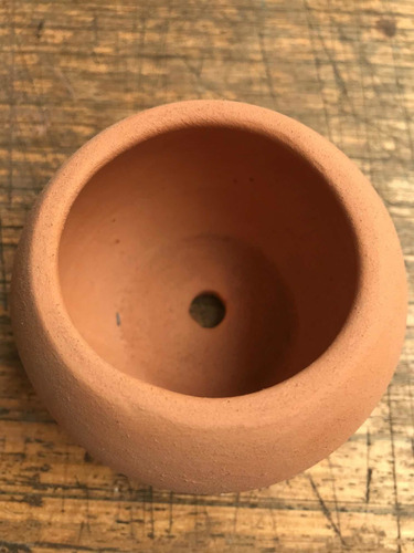 Imagen 2 de 2 de Macetero De Terracota