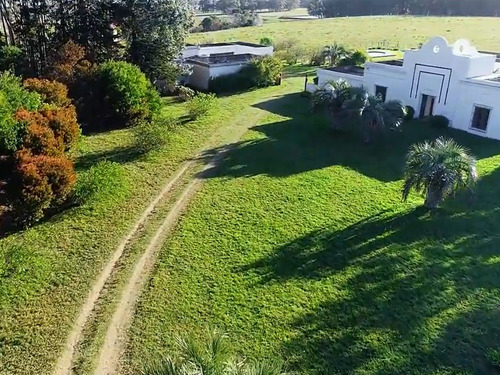 Venta Campo Sobre Laguna De Rocha 9651 (ref: Cbr-1199)