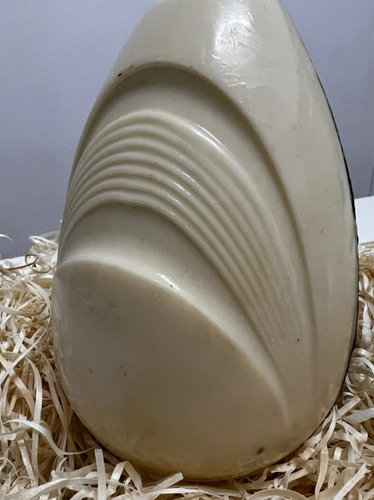 Imagen 2 de 3 de Molde Bwb Huevo Pascua Delicado / Lauacu
