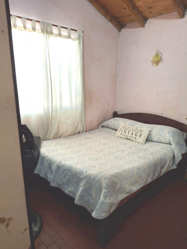 Venta Casa En Jose C Paz. 3 Dormitorios