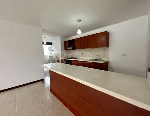 Apartamento En Arriendo En La Frontera. Cod A776135