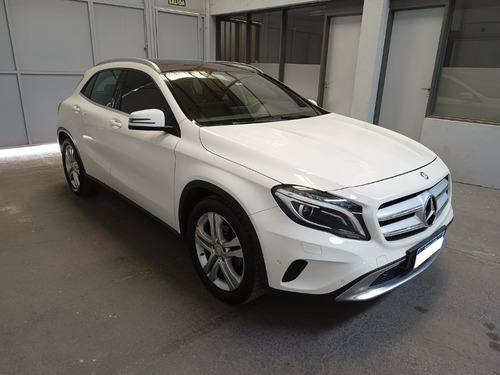 Mercedes-Benz Clase GLA 1.6 Gla200 Urban 156cv