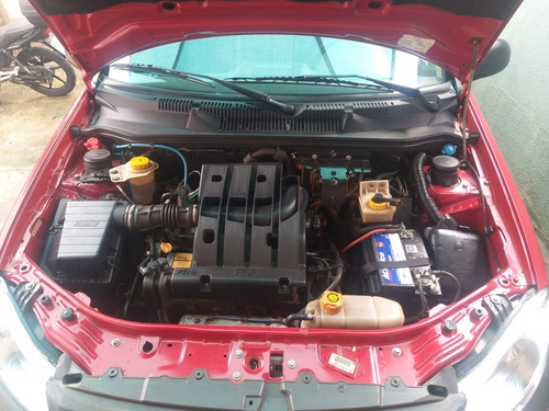 Imagem 4 de 15 de Fiat Strada 1.4 Working Flex Bom Estado