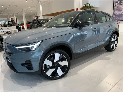 Volvo C40 P8 Recharge Pure Electric Awd