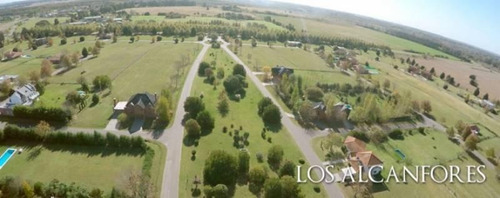 Imagen 7 de 10 de Oportunidad - Lote En Venta En Los Alcanfores - Apto Credito