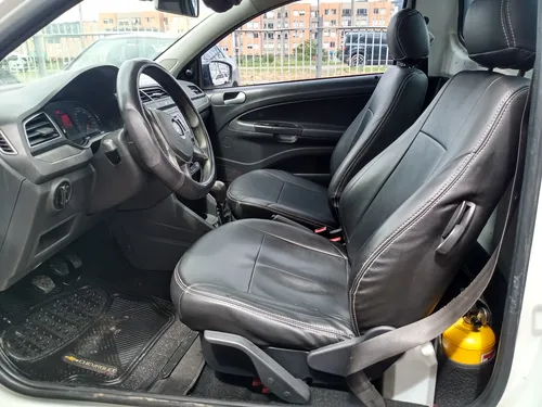 Volkswagen Saveiro 1.6cc Mt Aa 4x2
