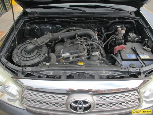 Toyota Fortuner Sr5 4x4 2700cc At Aa