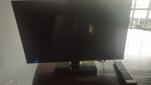 Tv De 24 Bgh Ble2415db Con Pantalla Led Hd Solo Enciende (Usado)