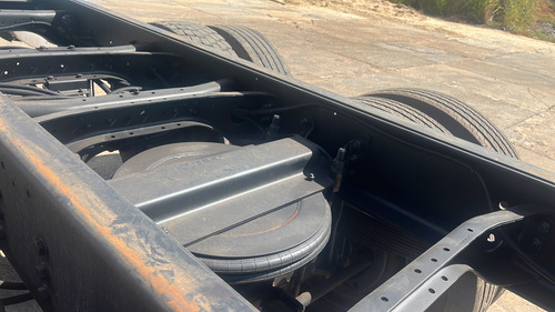 18-310 No Bitruck Com 08 Pneus Novos E Cabine Estendida