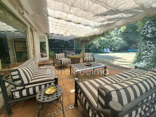 Vende Casa Inglesa Gran Terreno May Flower En Lo Barnechea